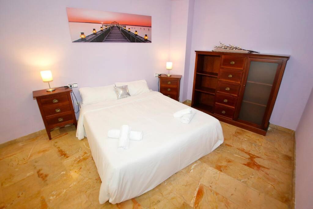 Castanos Apartment With Ac Alicante Exteriör bild